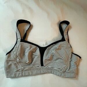 Lululemon Tata Tamer sports bra 38D